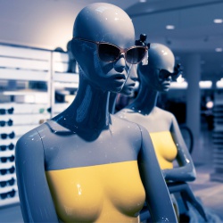Female Abstract & Headless Mannequins