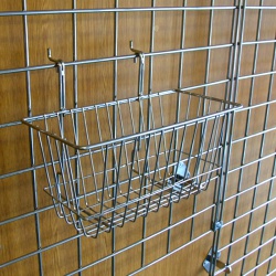 Gridwall Narrow Basket Shop Fitting