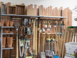 Garden Centre Shelving