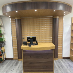 Bespoke Retail Counter - Lee Avenue